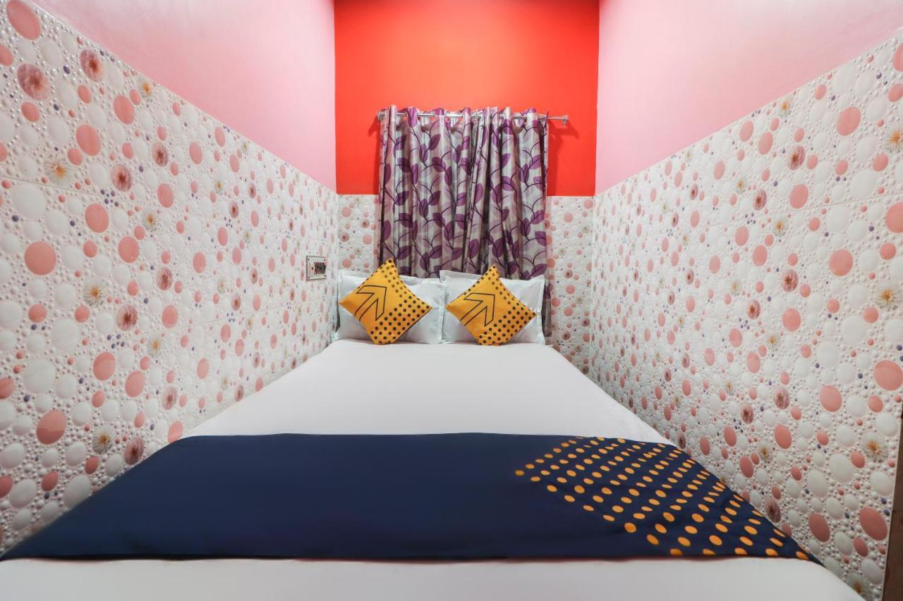 สปอต ออน 49584 อัสมี โฮเต็ล Hotel Hugli-Chinsurah ภายนอก รูปภาพ