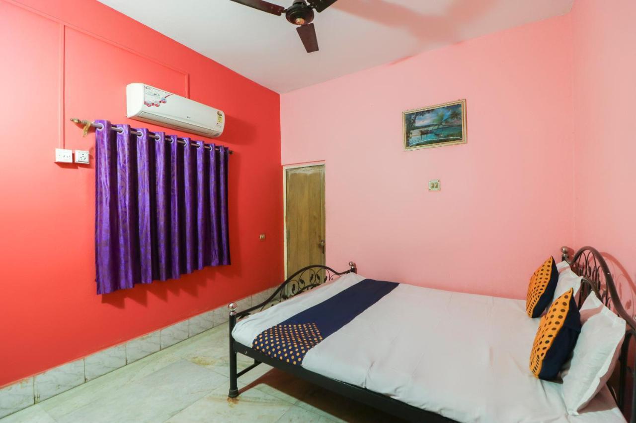 สปอต ออน 49584 อัสมี โฮเต็ล Hotel Hugli-Chinsurah ภายนอก รูปภาพ